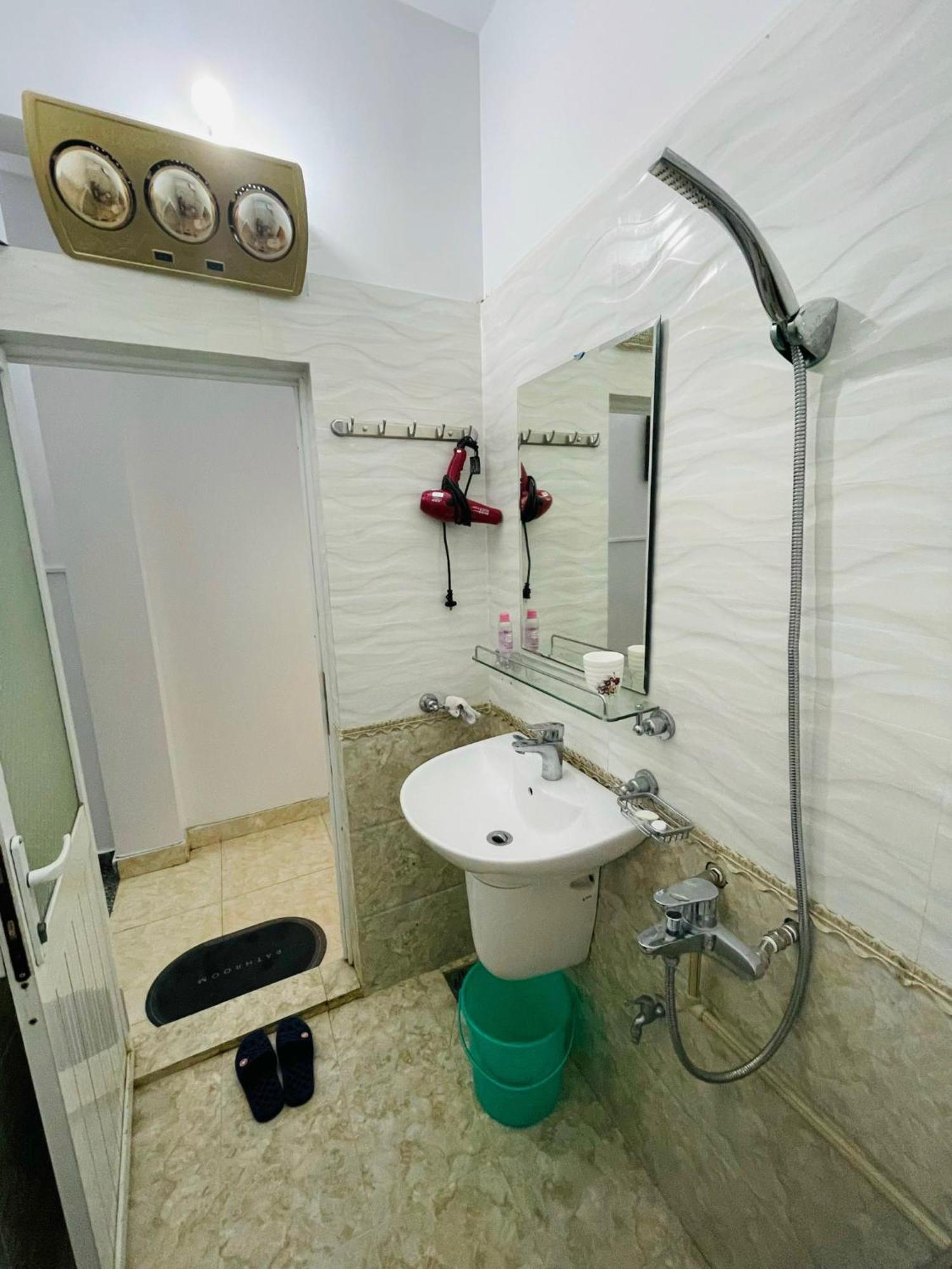 Gm Homestay Hai Phong Exteriör bild