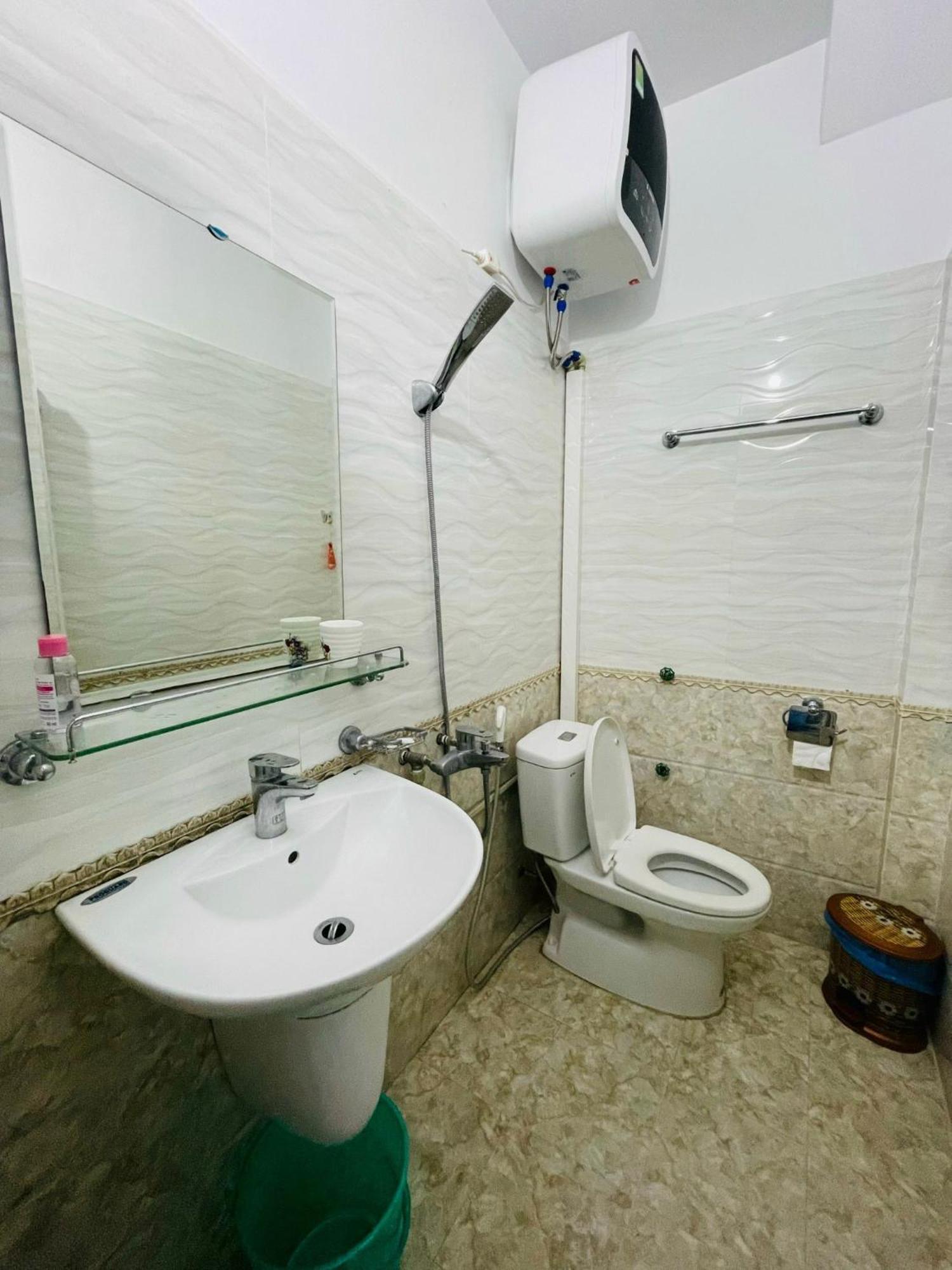 Gm Homestay Hai Phong Exteriör bild